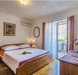 4 Bedroom Villa with Pool and Annex near Porec, Sleeps 8